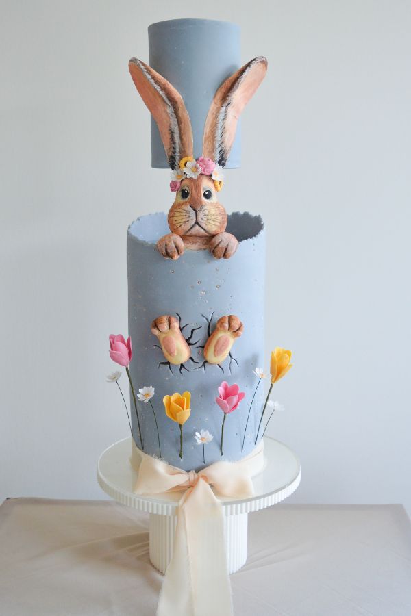 Floating Wedding Cake, Crumplebury, Perfect Cakes Co