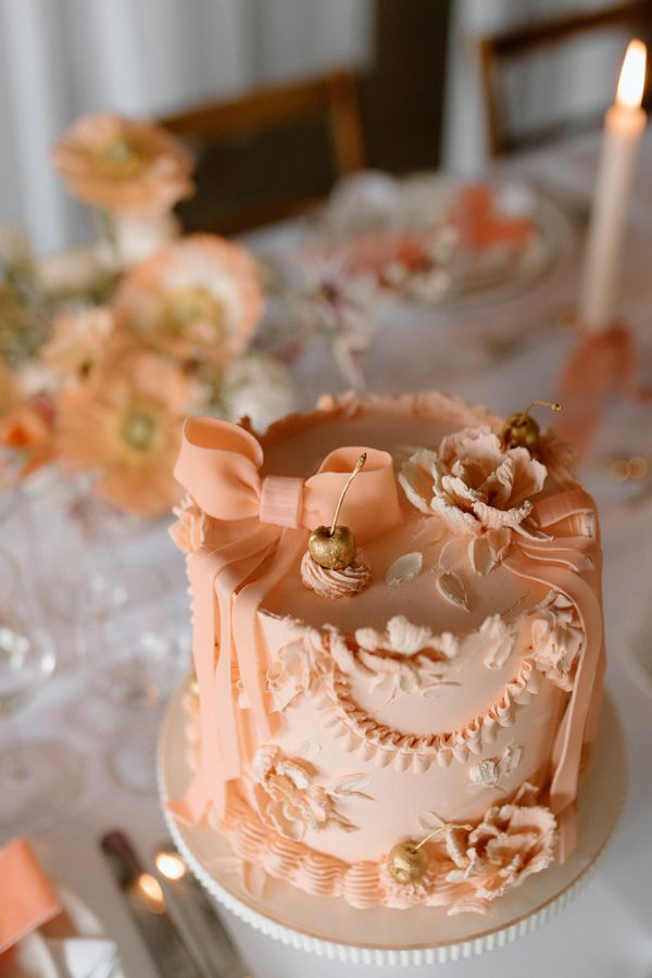 Drape Wedding Cake, Davenport House -Iris and Ivy Photography